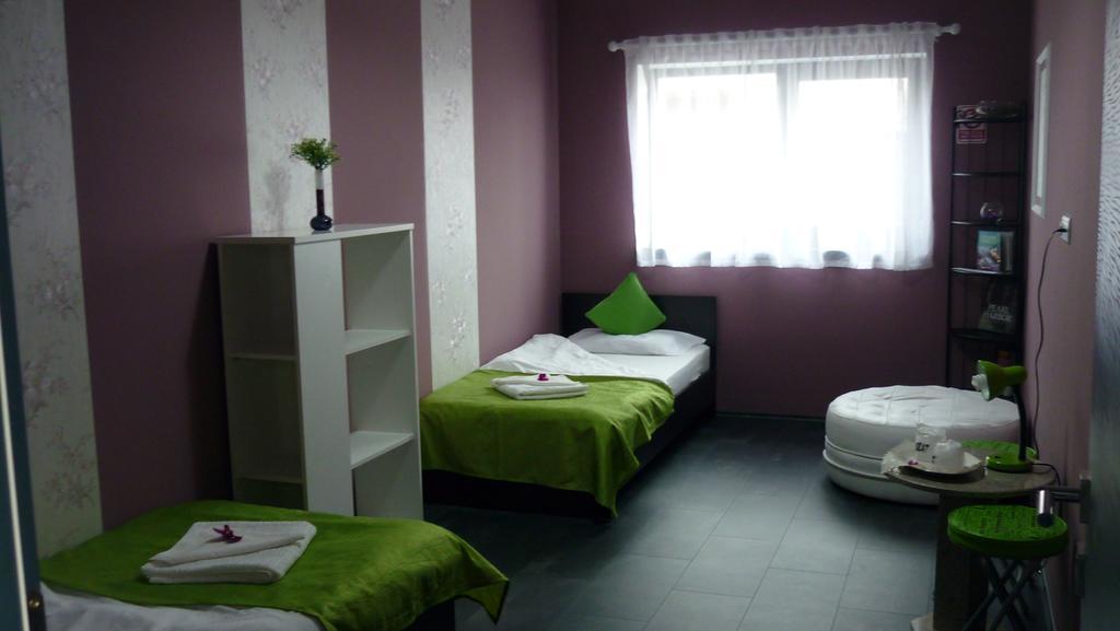 City Lux Villa Bucharest Room photo